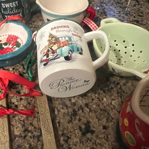 PIONEER WOMAN CHRISTMAS ORNAMENTS - Picture 6 of 7